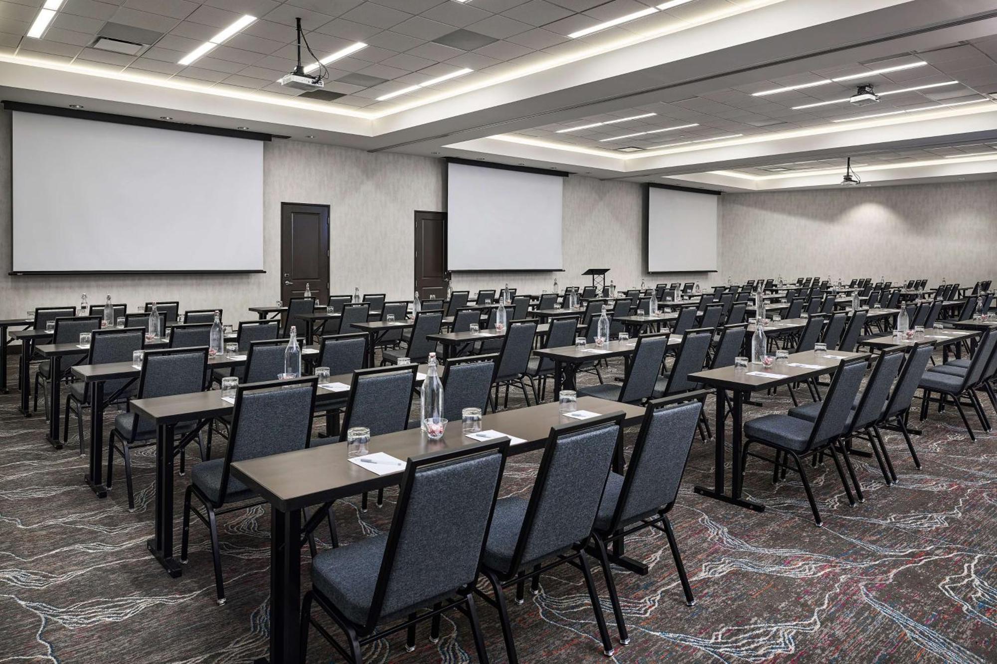 Hilton Garden Inn Nashville Downtown Convention Center Esterno foto