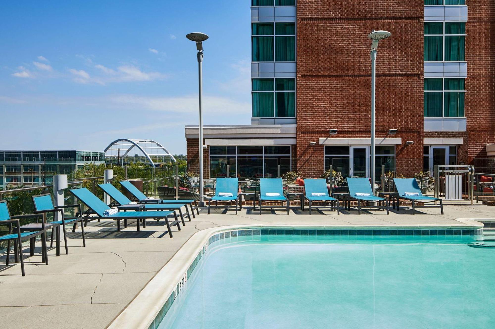 Hilton Garden Inn Nashville Downtown Convention Center Esterno foto